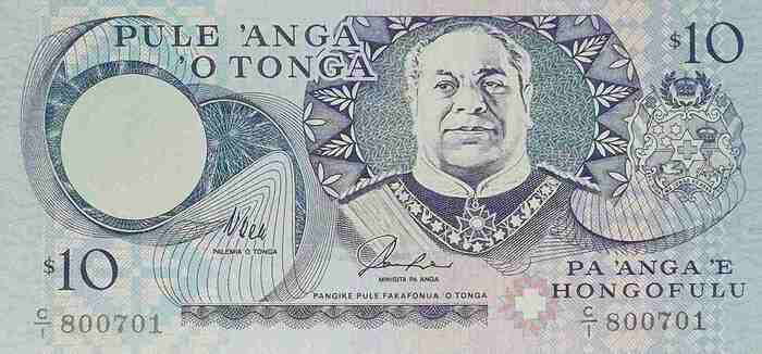 10 Pa'anga